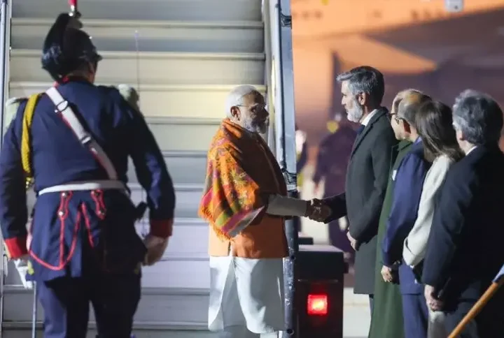 मोदी